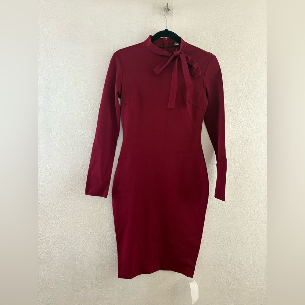 Cefian tie crew neck long sleeve maroon bodycon dress size M